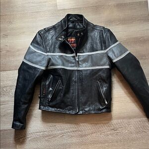 Hot leather’s motorcycle jacket